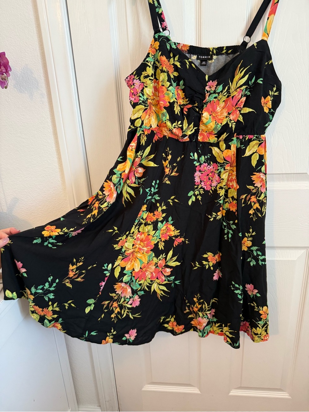 torrid Black Floral Midi Dress 00 - Picture 4 of 7